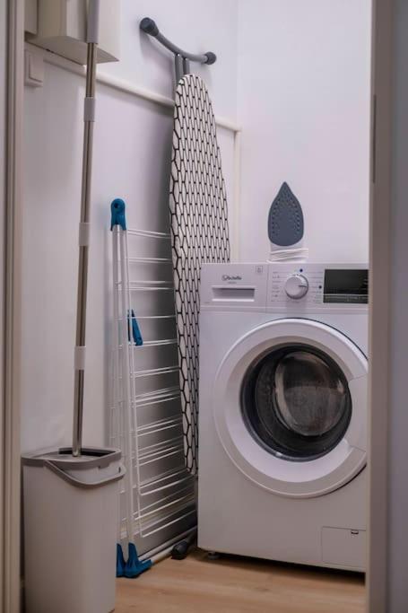 Le Clovis - Cathedrale Apartment Reims Bagian luar foto