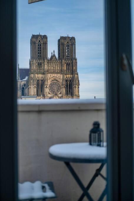 Le Clovis - Cathedrale Apartment Reims Bagian luar foto