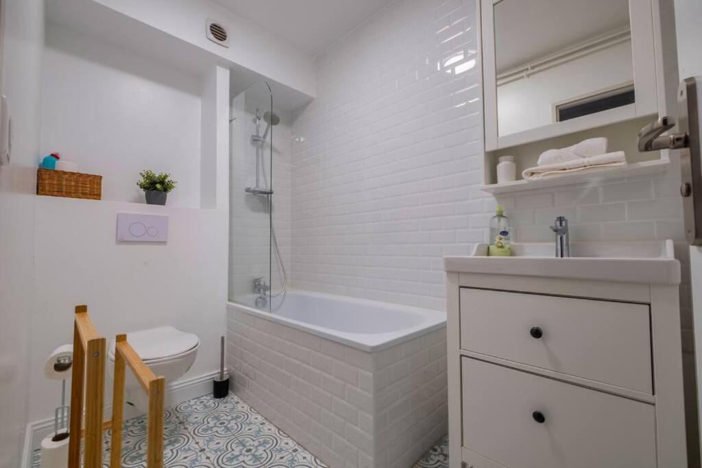 Le Clovis - Cathedrale Apartment Reims Bagian luar foto